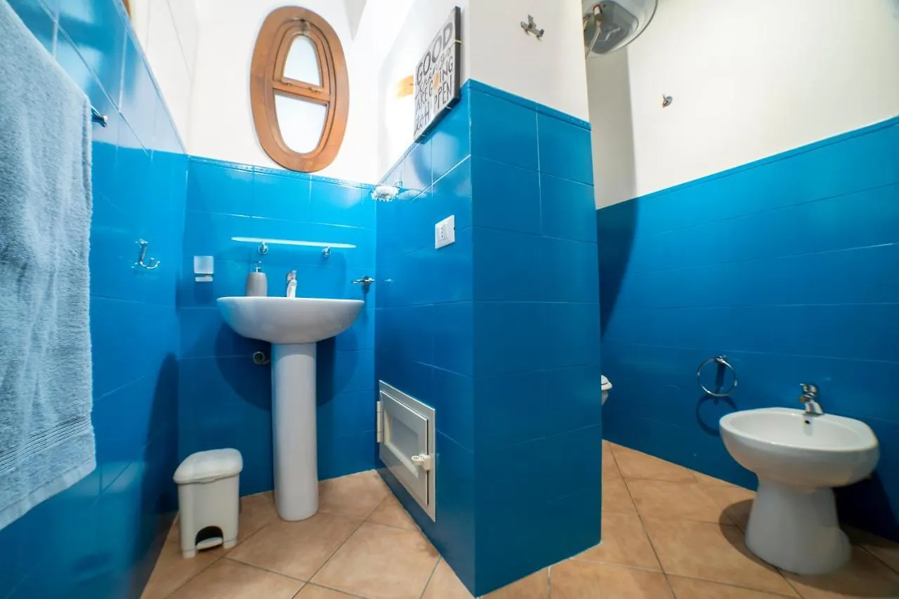 Happie Casa Il Capo & La Cattedrale Apartment Palermo Italy