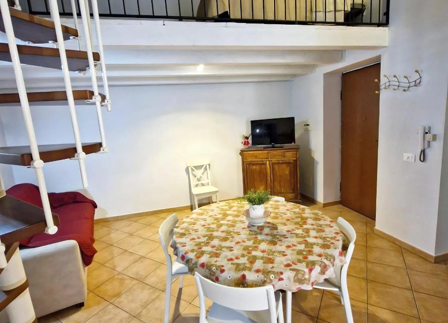 Happie Casa Il Capo & La Cattedrale Apartment Palermo